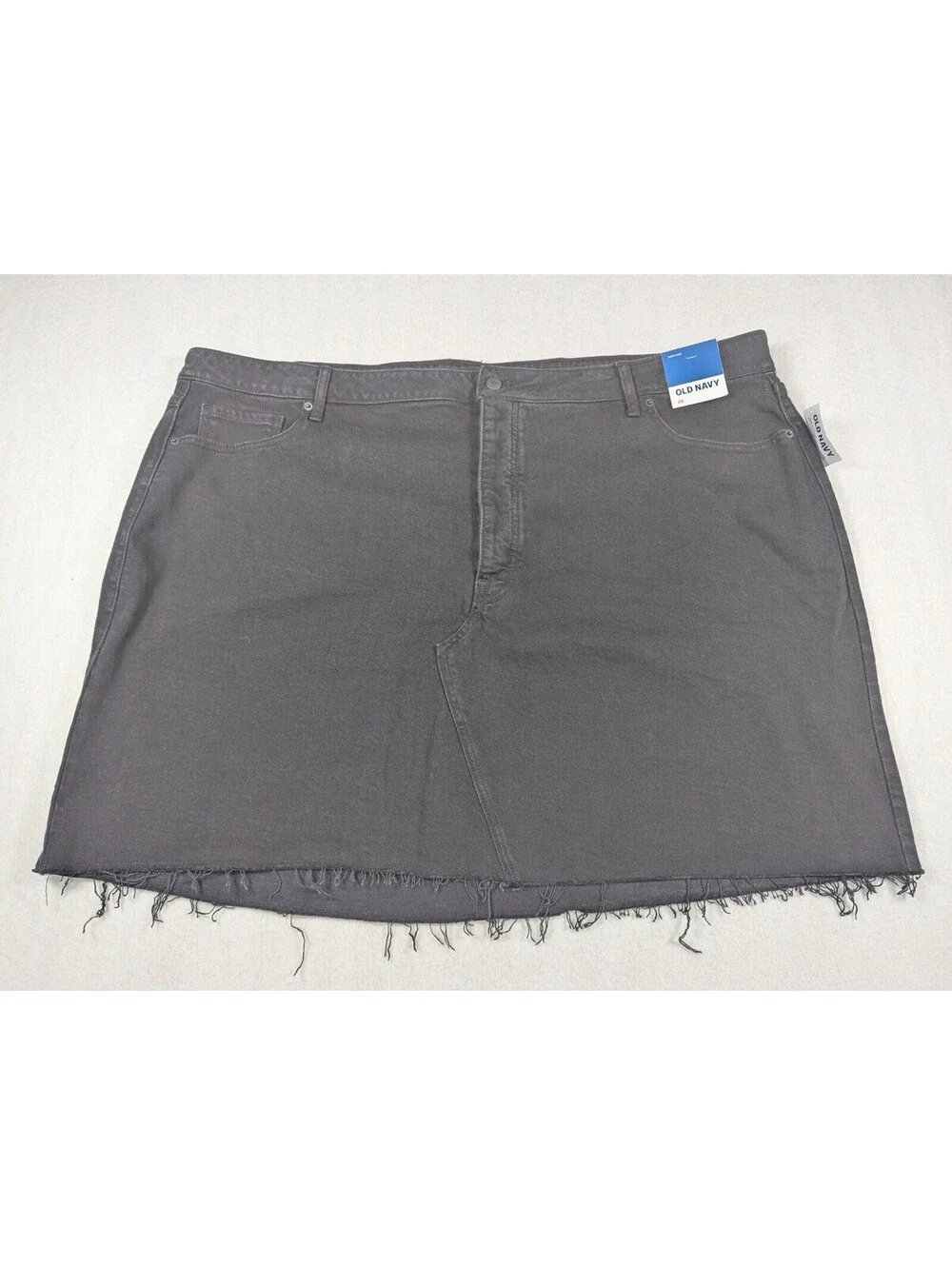 Old Navy - Women's -High Rise Smooth Pockets Black Denim Skirt Raw Hem - Size 28
